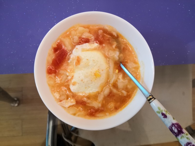 西红柿荷包蛋疙瘩汤